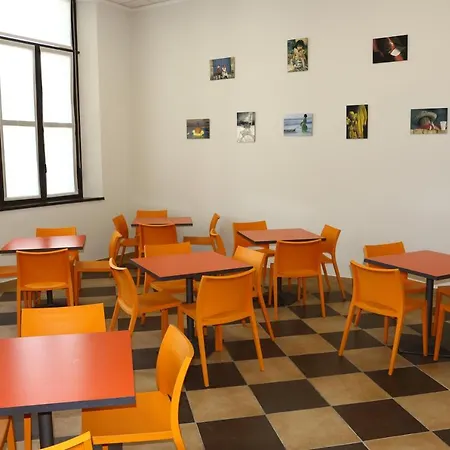 Student's * Parma