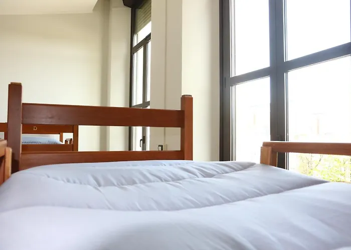 Student's * פארמה