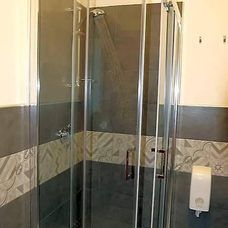 Student's Hostel Parma