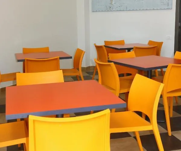 Student's Hostel Parma